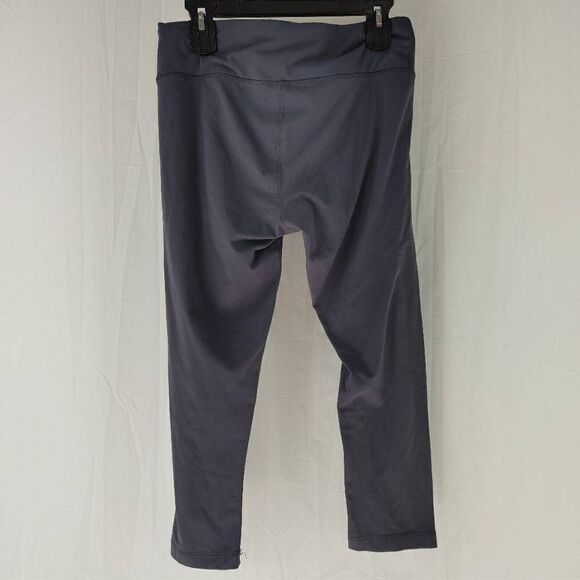 Formative Element Active Leggings Women's Size XL X-large Cropped Gray Capri.
Wa - Picture 2 of 6